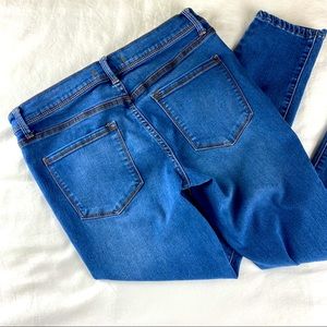 Free People Blue Denim Skinny Jeans Size 28